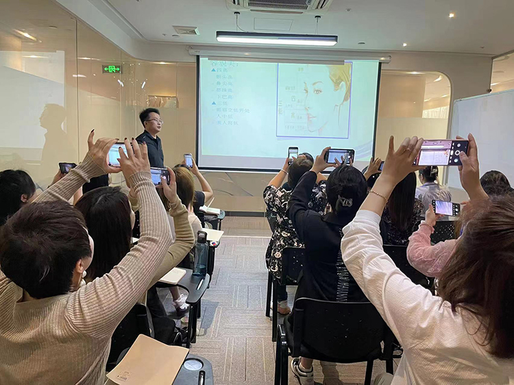 海南微整形培訓學校 - 在線咨詢學習，專業教育服務助您成就美麗事業